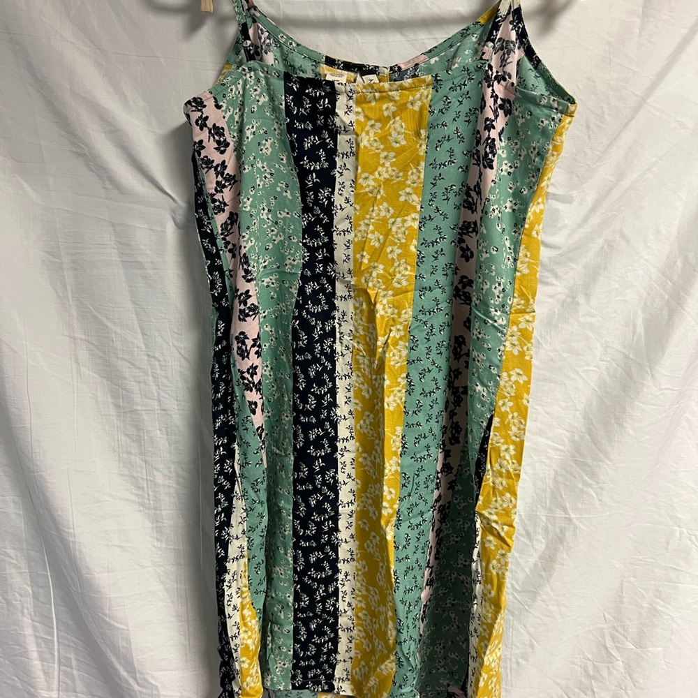 Roxy Button Down Dress Size Medium - image 3